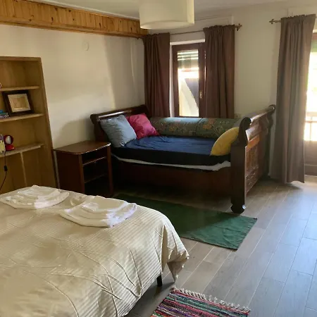 Dependance 1816 모르겍스